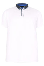 Polo Shirt With Contrast Printed Collar